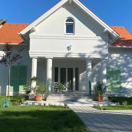 Villa Rosa Centre Balatonfüred